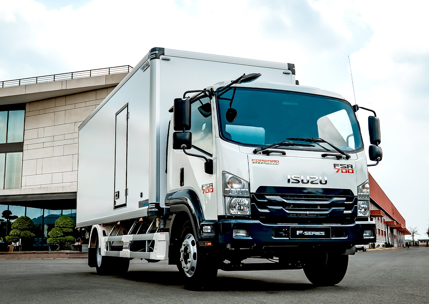 XE TẢI ISUZU 8 TẤN 2026 FSR 700 FSR90NE5 8T GIÁ GỐC