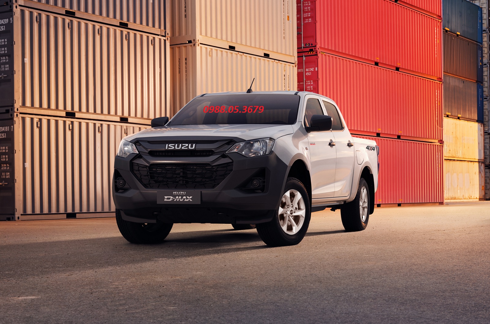 ISUZU DMAX UTZ 4x4 MT số sàn 2 cầu