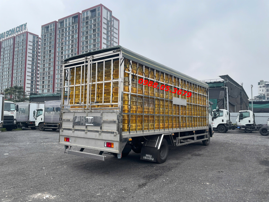 xe tai isuzu 6 tan frr650 thung cho gia cam 312 long